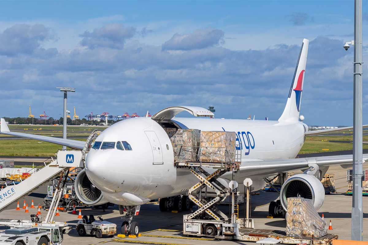 电子元件加急空运出口美国洛杉矶